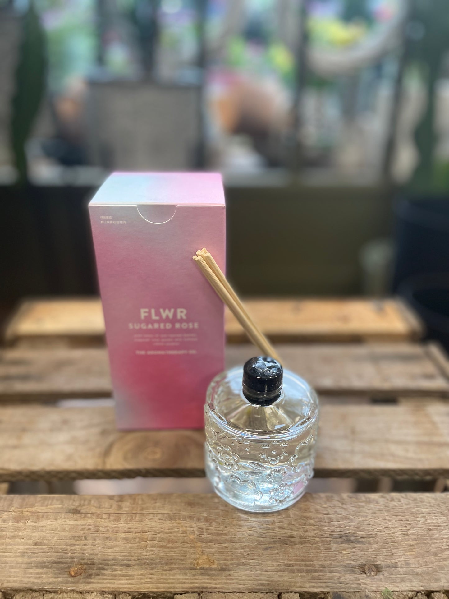 FLWR Reed Diffuser from The aromatherapy co.