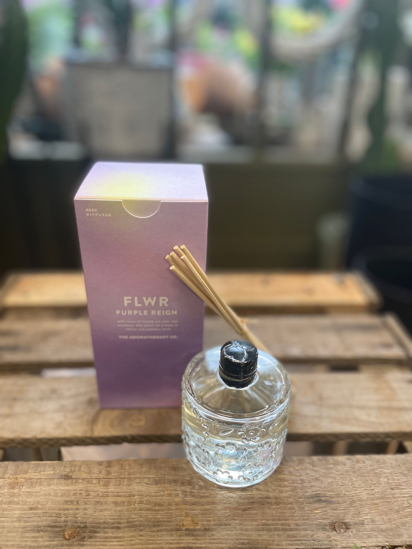 FLWR Reed Diffuser from The aromatherapy co.