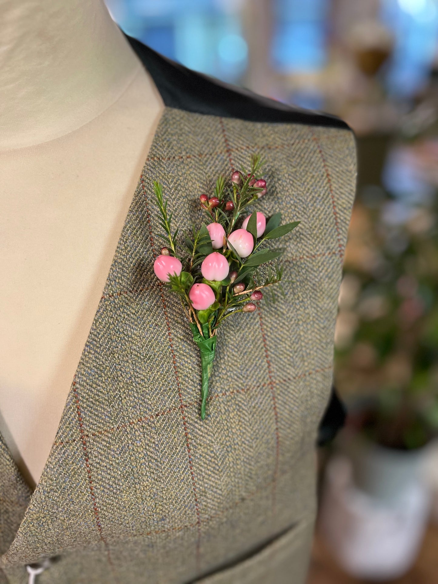 Buttonholes for Ladies & Men