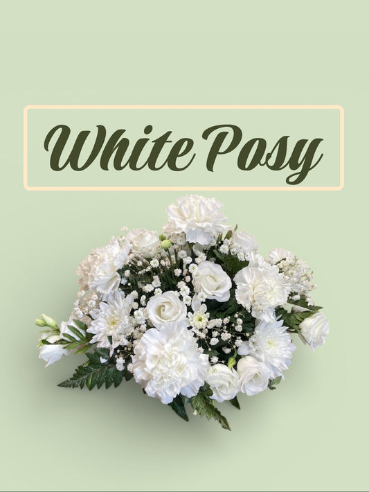 Classic white posy