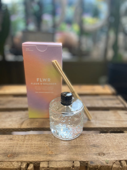 FLWR Reed Diffuser from The aromatherapy co.